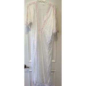 Vintage Lingerie Long White NightGown Caftan V-neck Lace Pink Ribbon Small